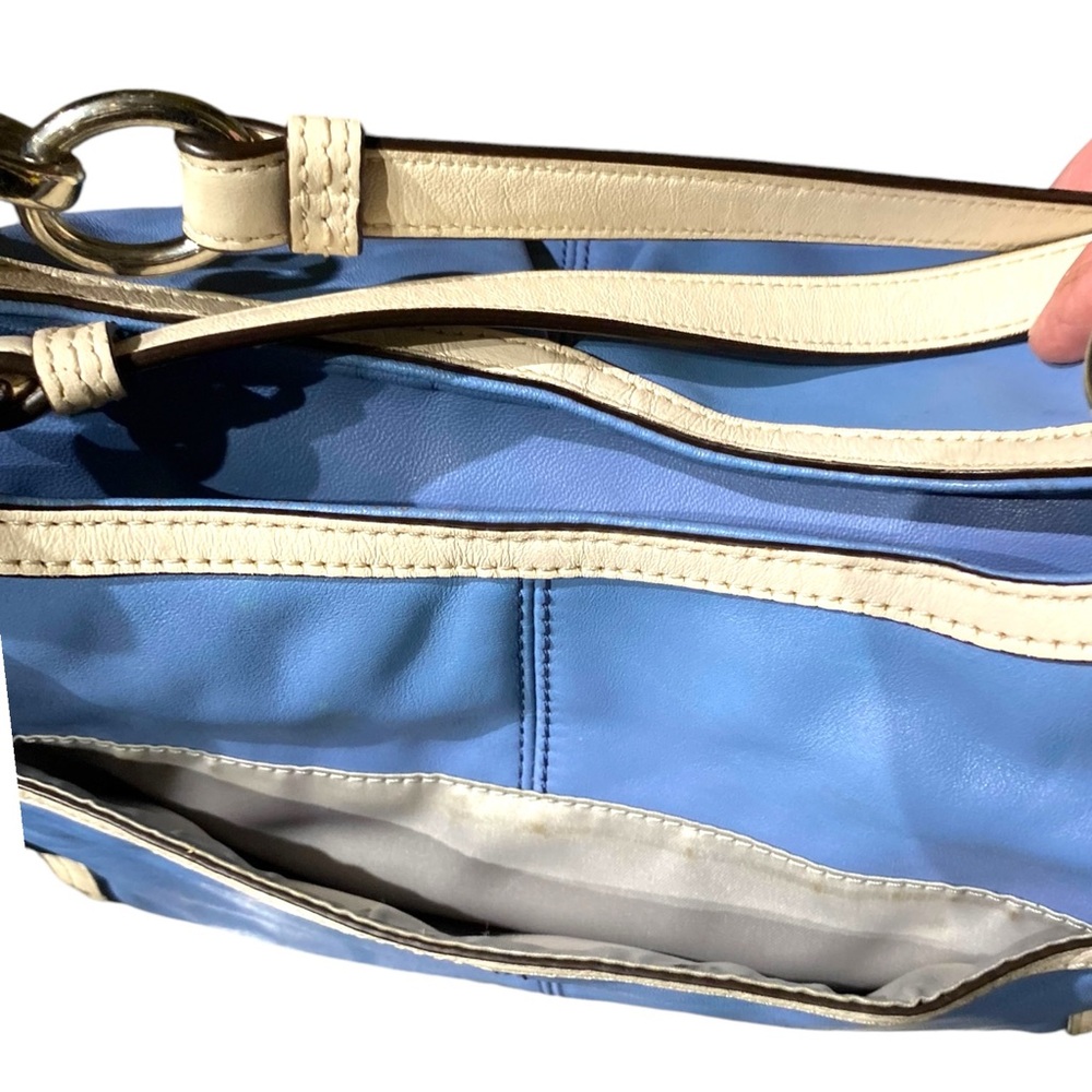 COACH Vintage Alexandra Chain Lt Blue & Cream Leather Large Tote HandBag F20812 - Picture 5 of 12